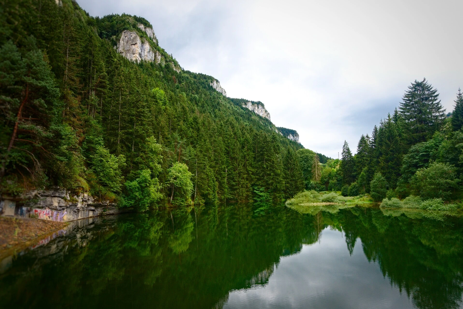 Retenue d'eau dans le Vercors