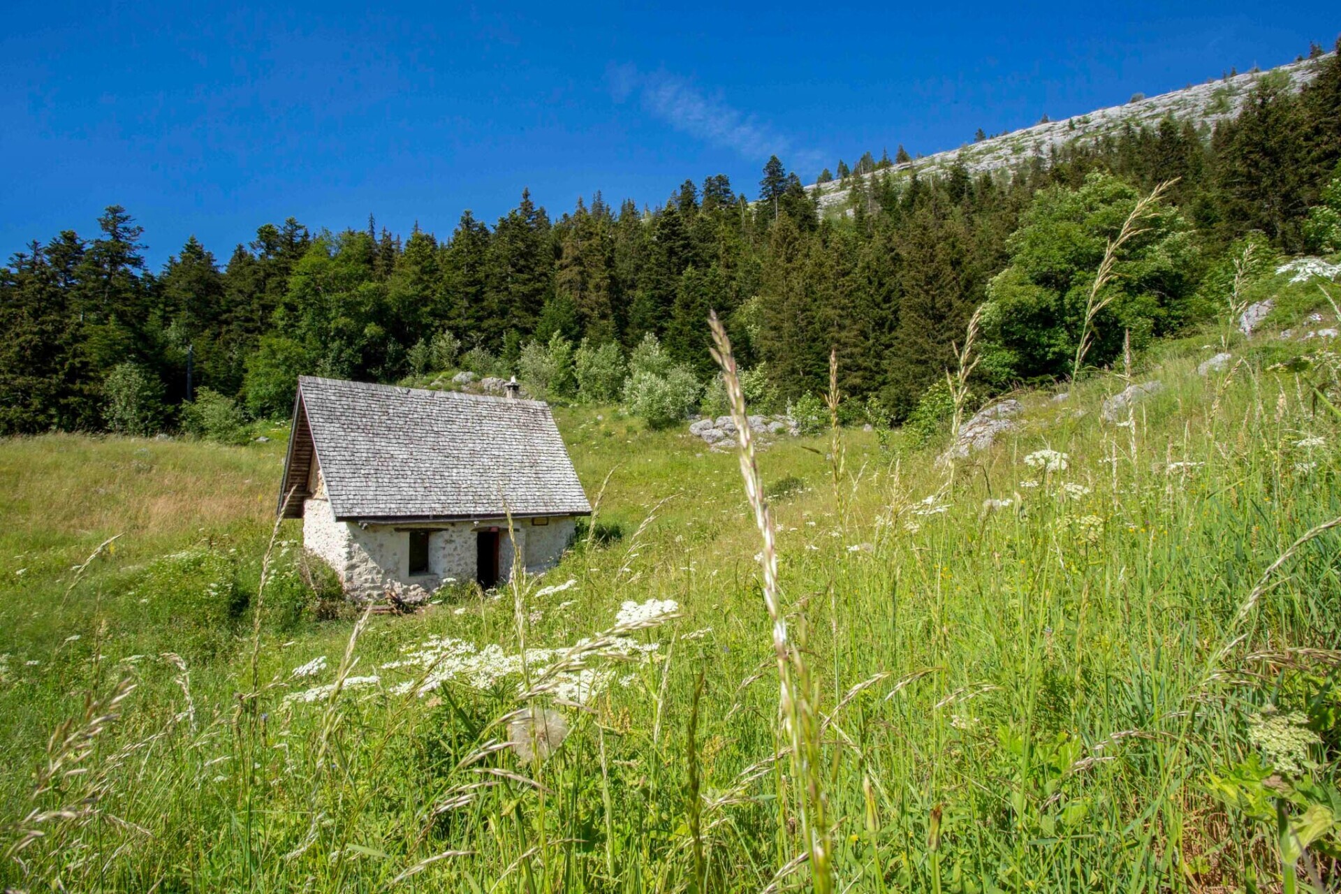 Liste des cabanes et refuges du Vercors (+ carte)