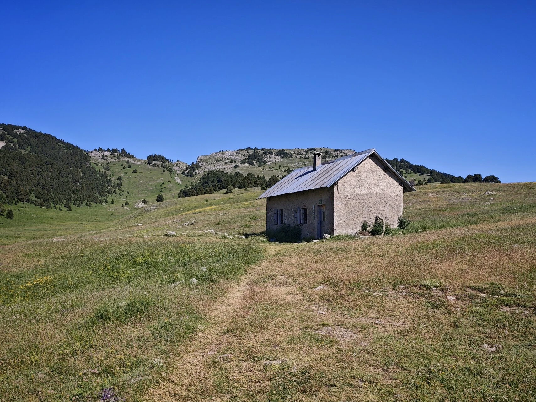 Abri de l'Essaure dans le Vercors, cabane en pierre du Glandasse