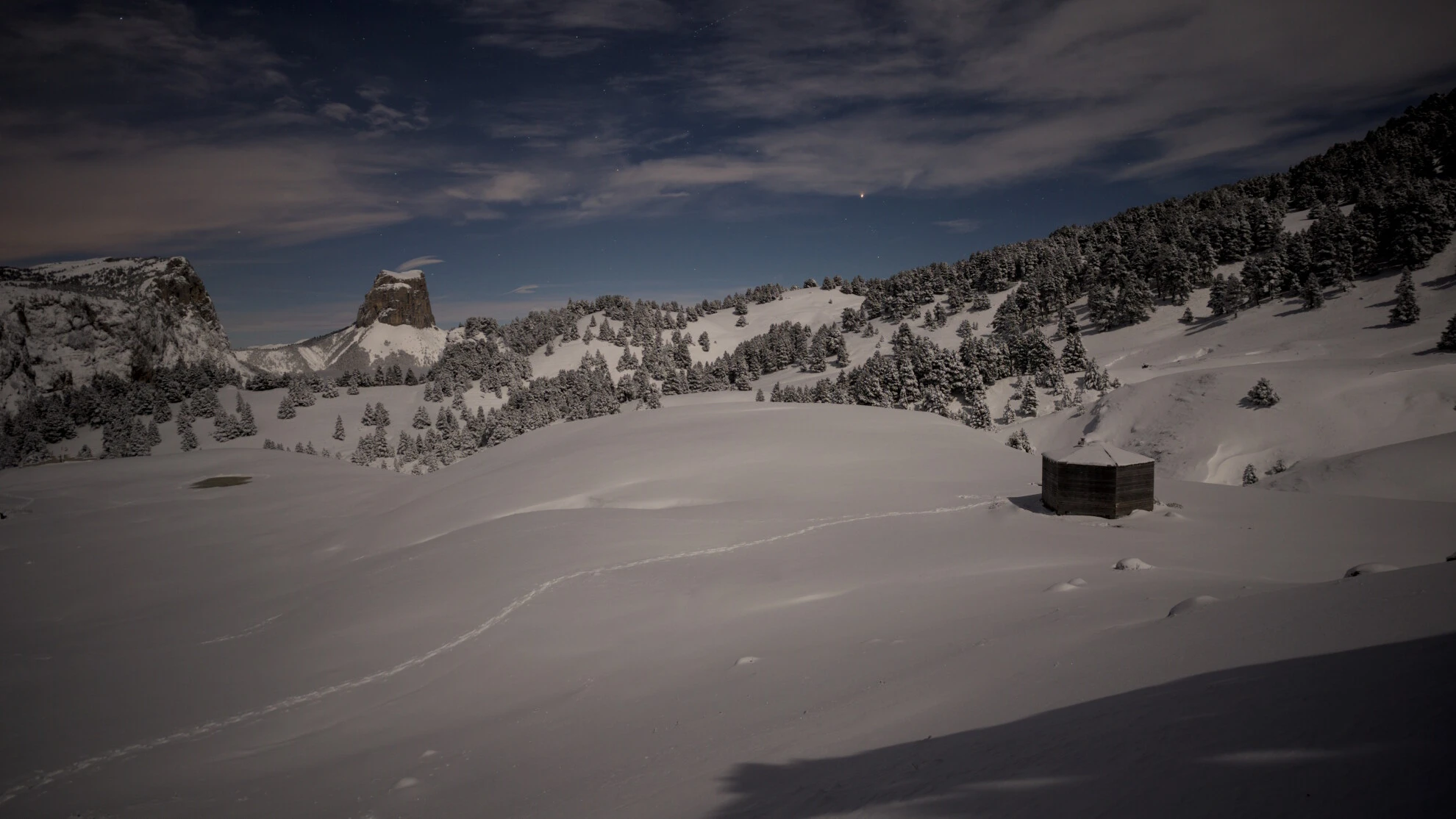Cabane PNRV pas de l'aiguille