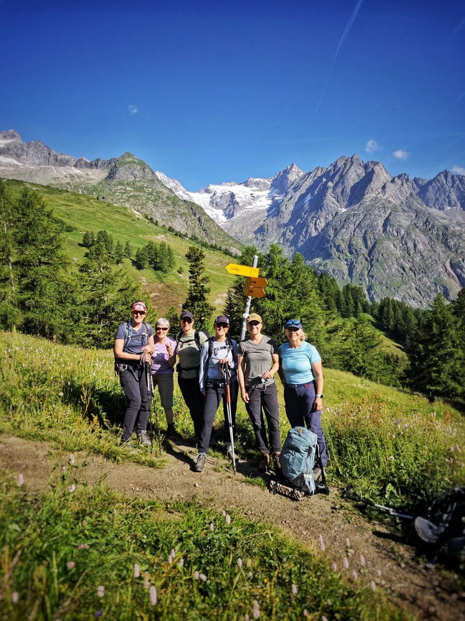 Champex-Lac, carrefour suisse où beaucoup de marcheurs ajustent leur planning
