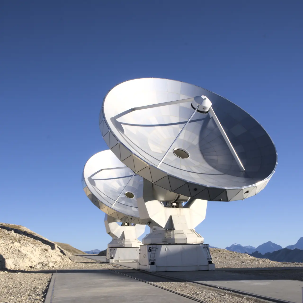 inram plateau de bure antenne