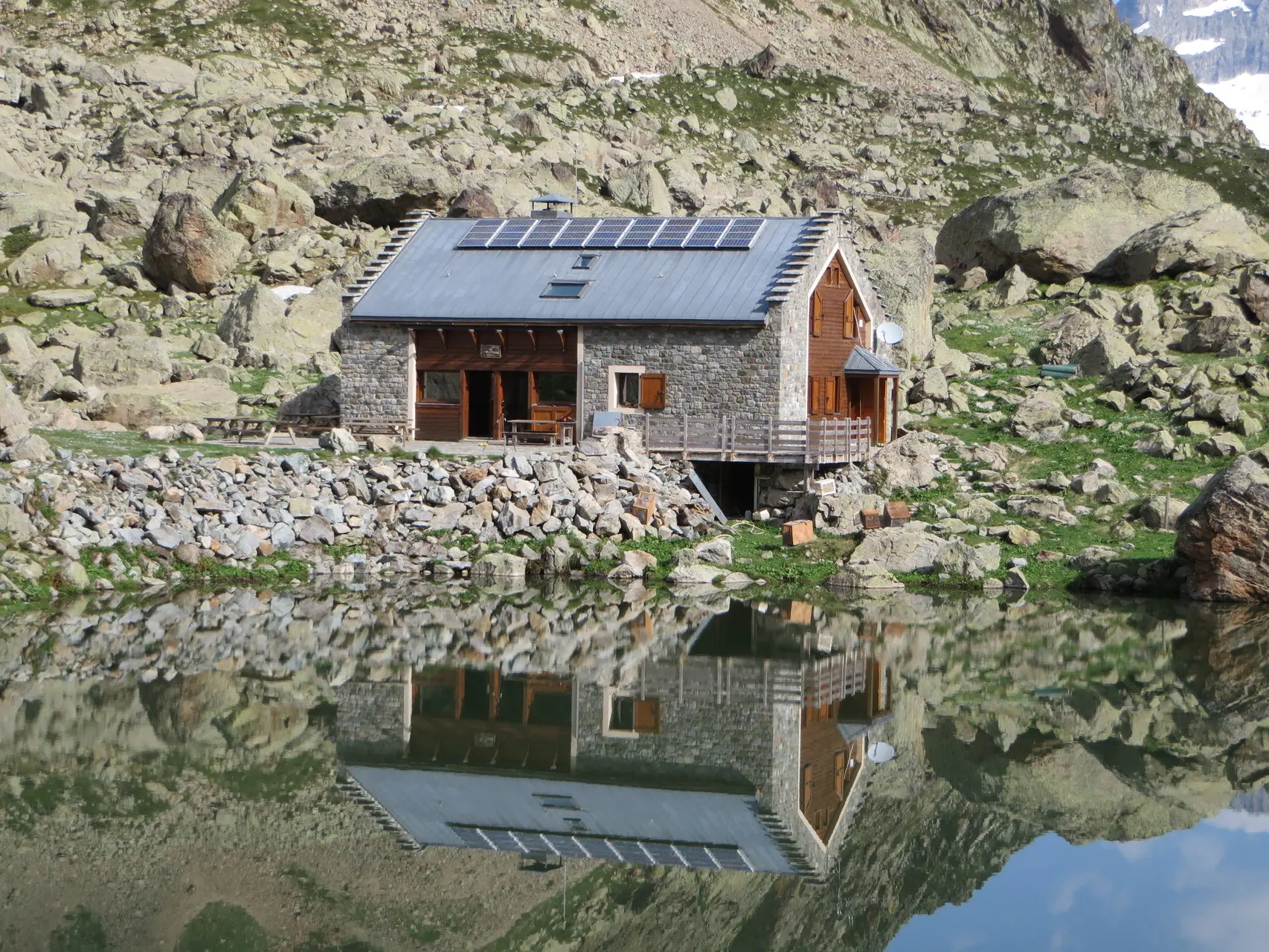 Randonnée vers le refuge de Vallonpierrre - Parc des Écrins