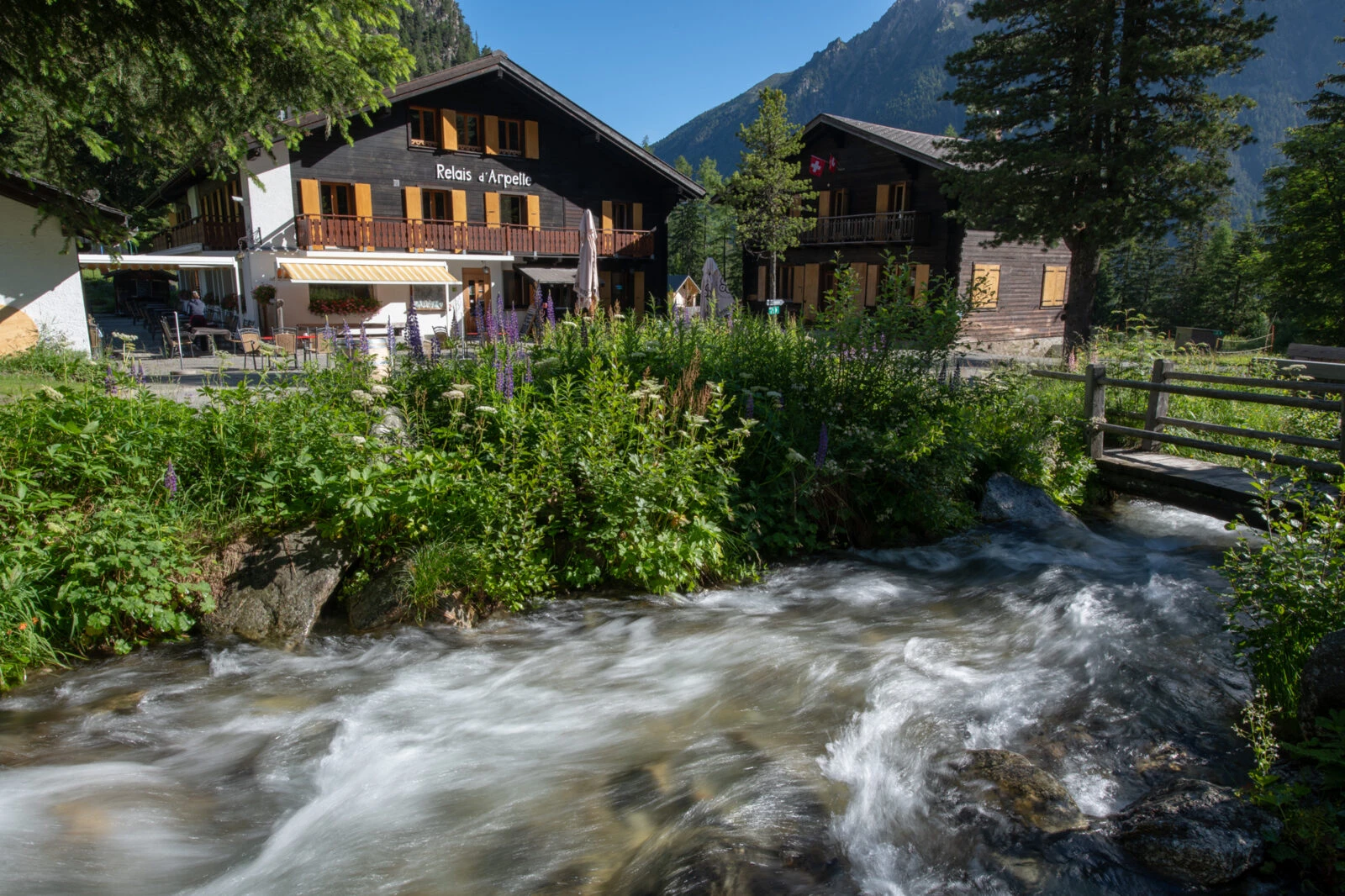 Relais d'Arpette au pied de la Fenêtre d'Arpette